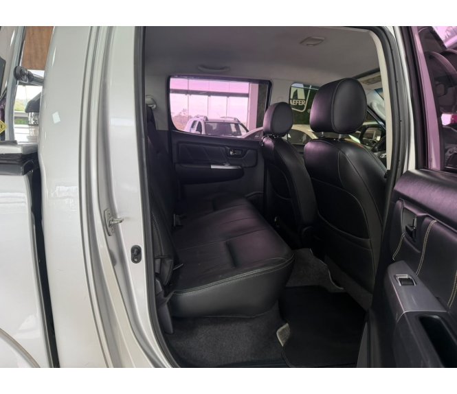  HILUX SRV Srv D4-d 4x4 3.0 Tdi Dies. AUT