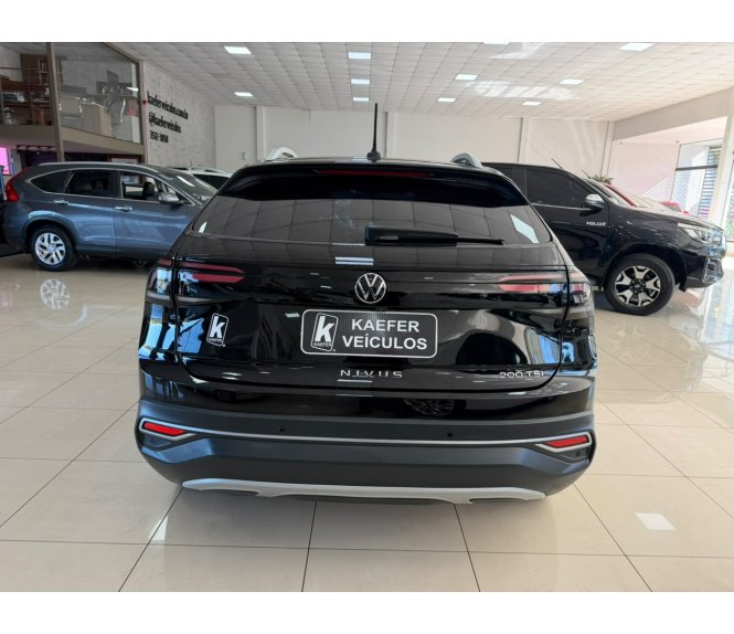  NIVUS Highline 1.0 200 Tsi Flex Aut.