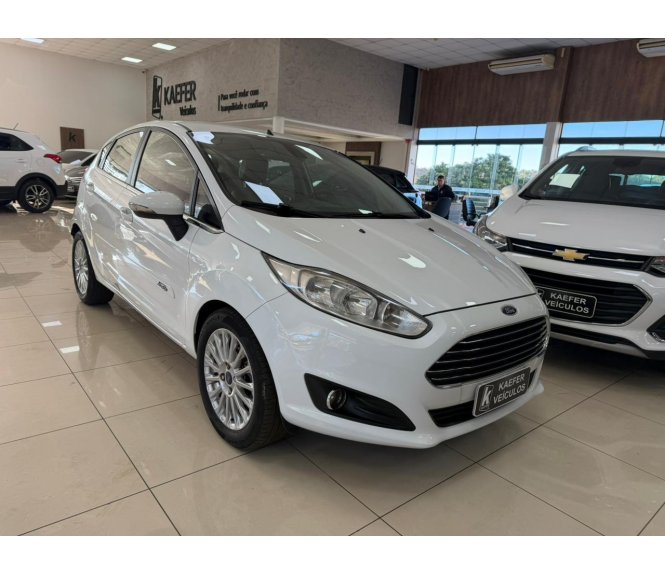  NEW FIESTA HATCH HATCH TITANIUM 1.6 FLEX 16V AUT.