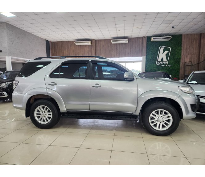  HILUX SW4 Sw4 Srv D4-d 4x4 3.0 Tdi Dies. Aut