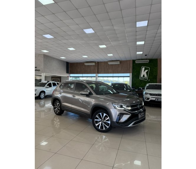  TAOS HIGHLINE 1.4 250 TSI AUT.