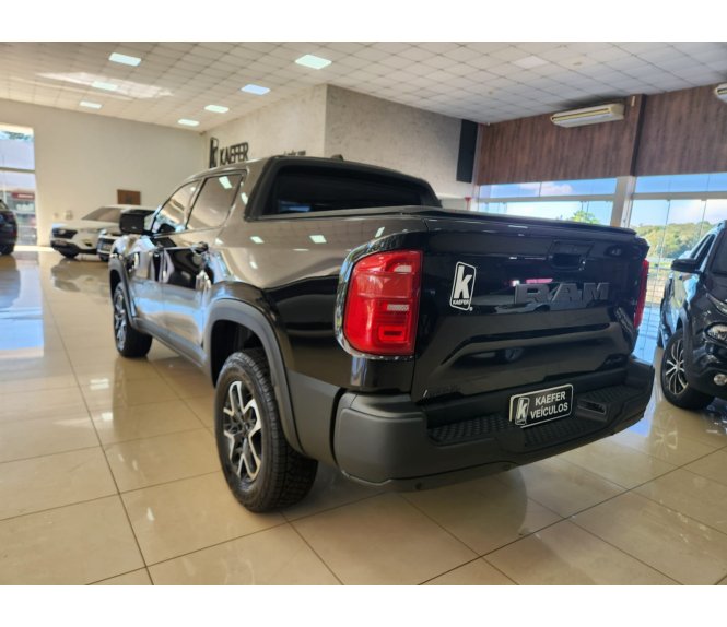  RAMPAGE REBEL 2.0 TB CD 4X4 AUT.