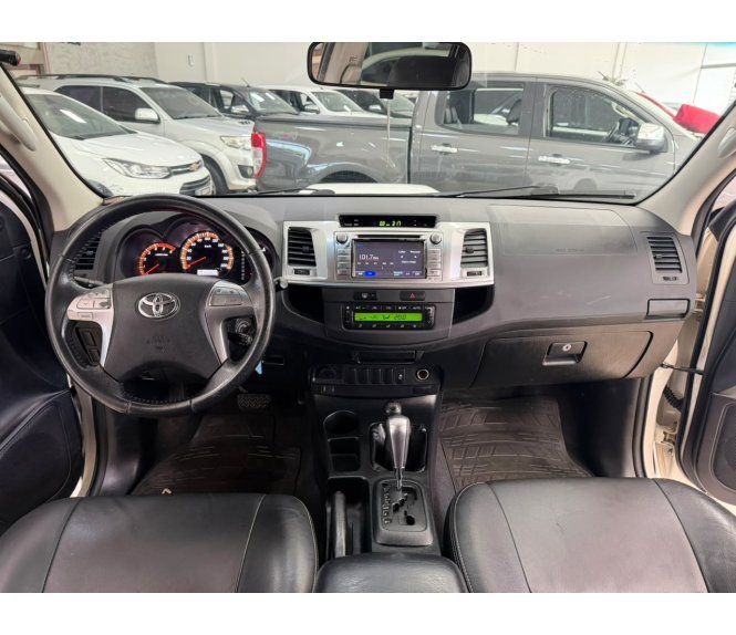  HILUX LIMITED D4-d 4x4 3.0 Tdi Dies. AUT