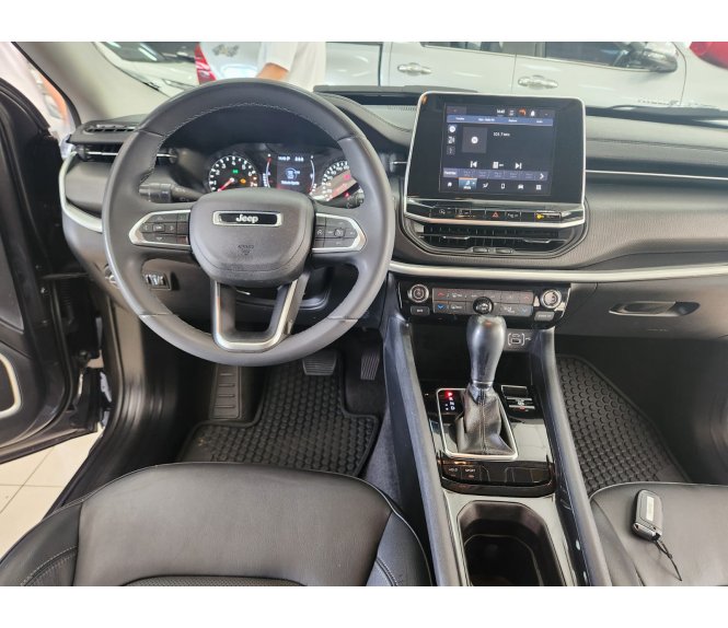  COMPASS SPORT T270 1.3 TB 4X2 FLEX AUT.