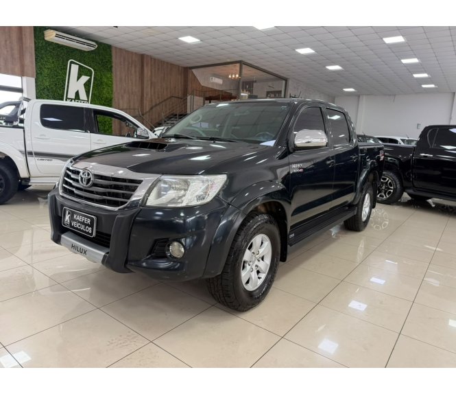  HILUX SRV Srv D4-d 4x4 3.0 Tdi Dies. AUT