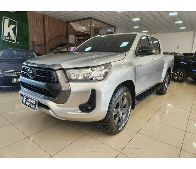  HILUX SR SR 2.8 4X4 TDI 16V AUT 