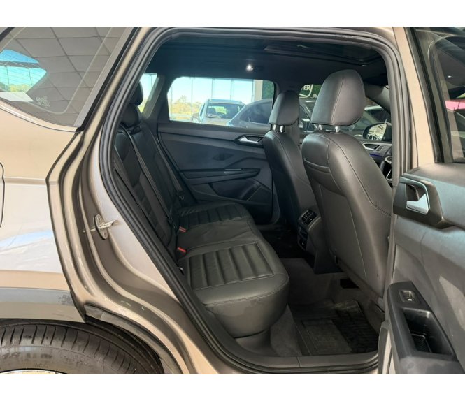  TAOS HIGHLINE 1.4 250 TSI AUT.