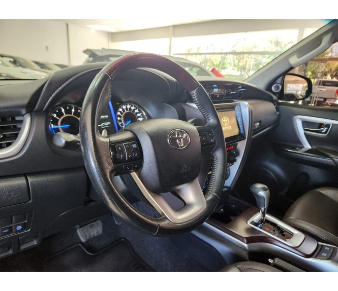  HILUX SW4 SRX 2.8 4X4 TDI 16V AUT 