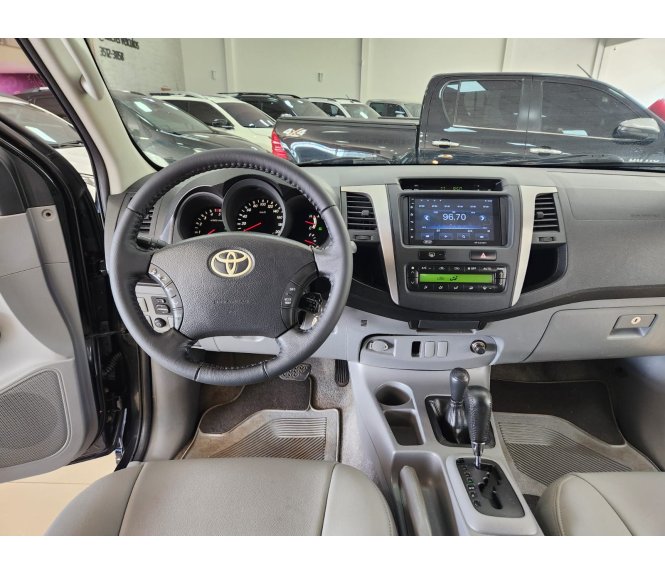  HILUX SRV Srv D4-d 4x4 3.0 Tdi Dies. AUT