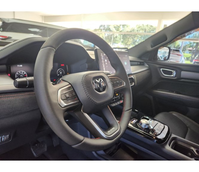  RAMPAGE RT HURRICANE 4 2.0 TB CD 4X4 AUT. 272CV