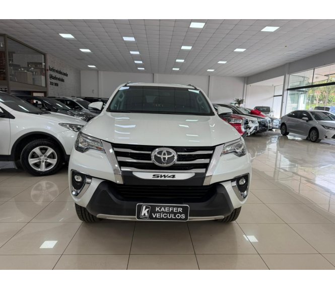  HILUX SW4 SRX 4X4 2.8 TDI 16V DIESEL AUT. 7 LUG