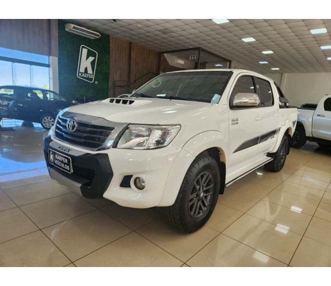  HILUX LIMITED D4-d 4x4 3.0 Tdi Dies. AUT