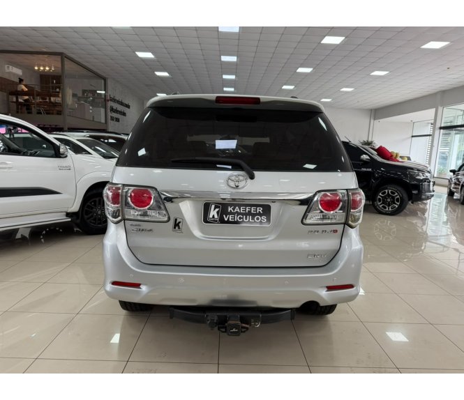  HILUX SW4 Sw4 Srv D4-d 4x4 3.0 Tdi Dies. Aut