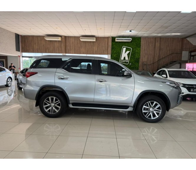  HILUX SW4 SRX 4X4 2.8 TDI 16V DIESEL AUT.