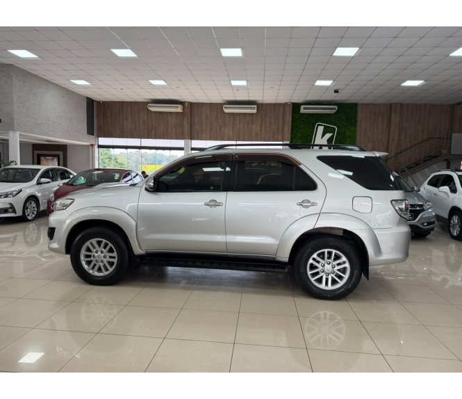  HILUX SW4 Sw4 Srv D4-d 4x4 3.0 Tdi Dies. Aut