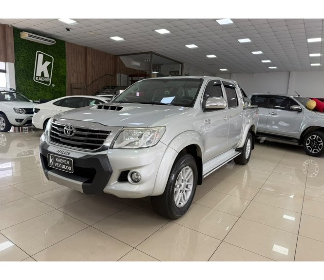  HILUX SRV Srv D4-d 4x4 3.0 Tdi Dies. AUT