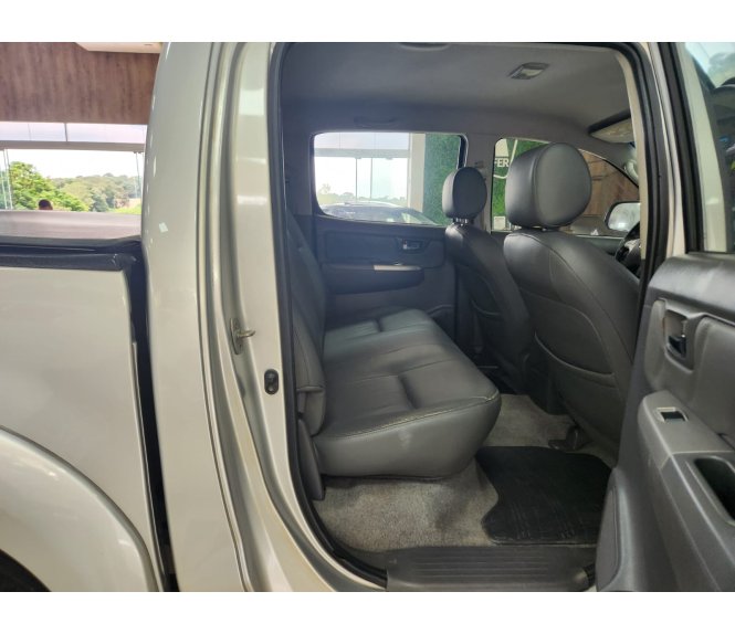  HILUX SRV Srv D4-d 4x4 3.0 Tdi Dies. Aut