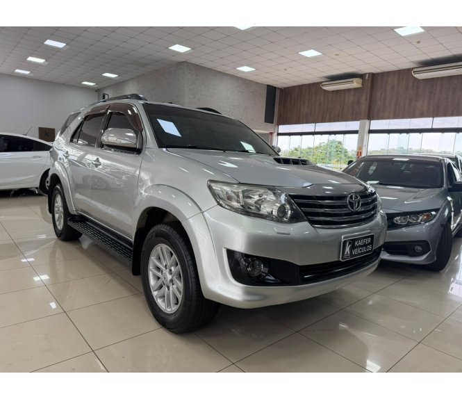  HILUX SW4 Sw4 Srv D4-d 4x4 3.0 Tdi Dies. Aut