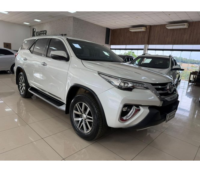  HILUX SW4 SRX 4X4 2.8 TDI 16V DIESEL AUT. 7 LUG