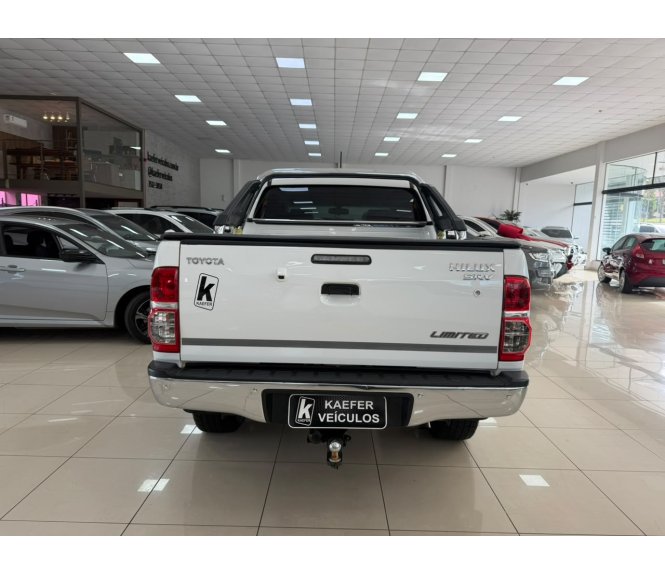  HILUX LIMITED D4-d 4x4 3.0 Tdi Dies. AUT