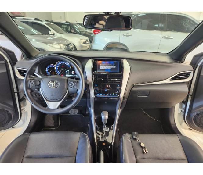  YARIS HATCH XLS CONNECT 1.5 AUT.