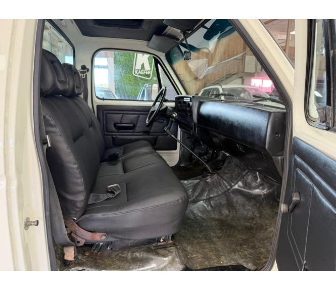  D20 CUSTOM CARROCERIA DE MADEIRA