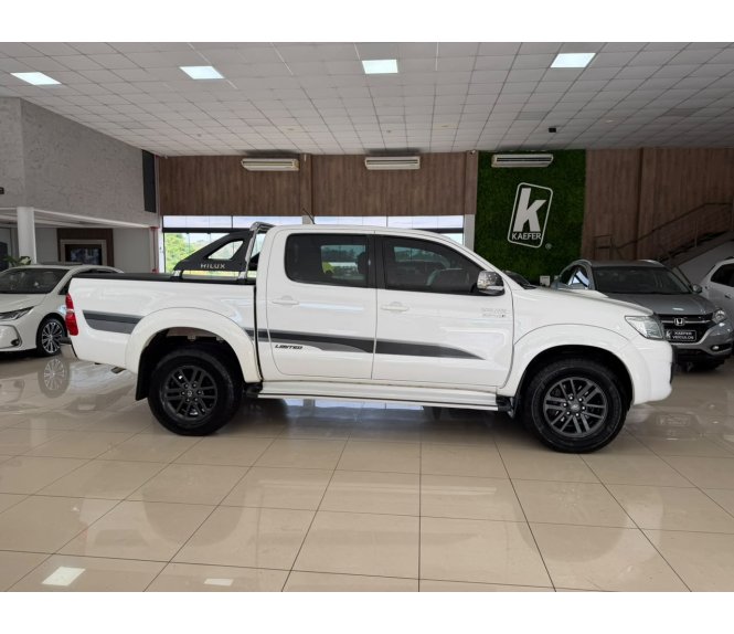  HILUX LIMITED D4-d 4x4 3.0 Tdi Dies. AUT