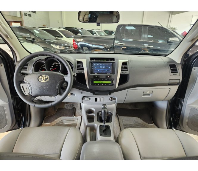  HILUX SRV Srv D4-d 4x4 3.0 Tdi Dies. AUT