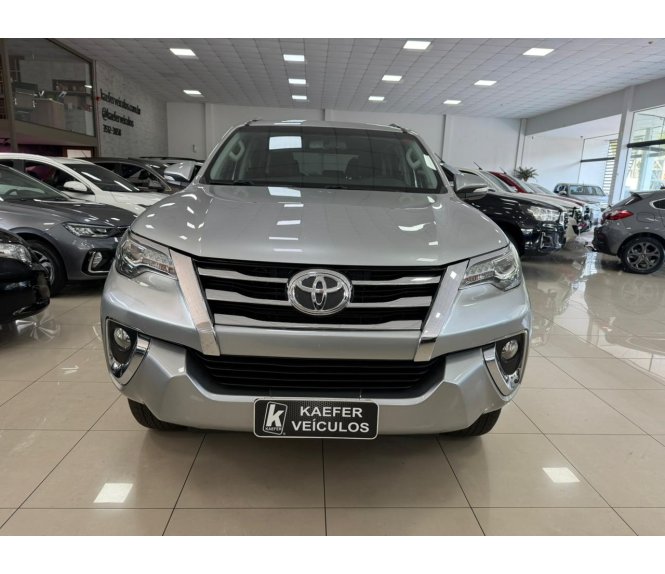  HILUX SW4 SRX 4X4 2.8 TDI 16V DIESEL AUT.