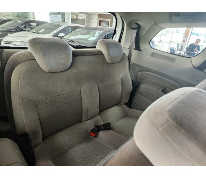  SPIN LTZ 1.8 8V ECONOF. AUT. 7 LUG