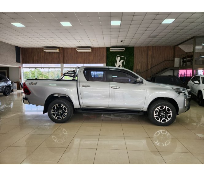  HILUX SRX SRX 2.8 4X4 TDI 16V AUT 