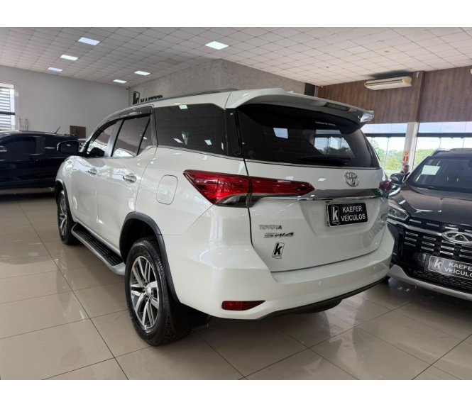  HILUX SW4 SRX 4X4 2.8 TDI 16V DIESEL AUT.