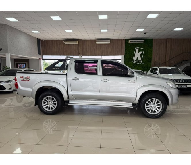  HILUX SRV Srv D4-d 4x4 3.0 Tdi Dies. AUT