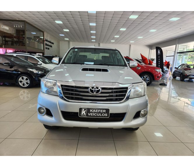  HILUX SRV Srv D4-d 4x4 3.0 Tdi Dies. AUT