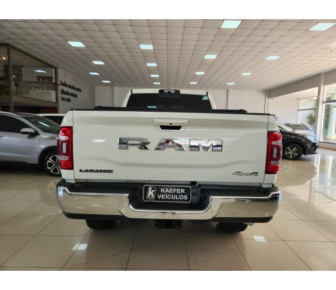  2500 LARAMIE 6.7 TDI CD 4X4 DIESEL 377cv