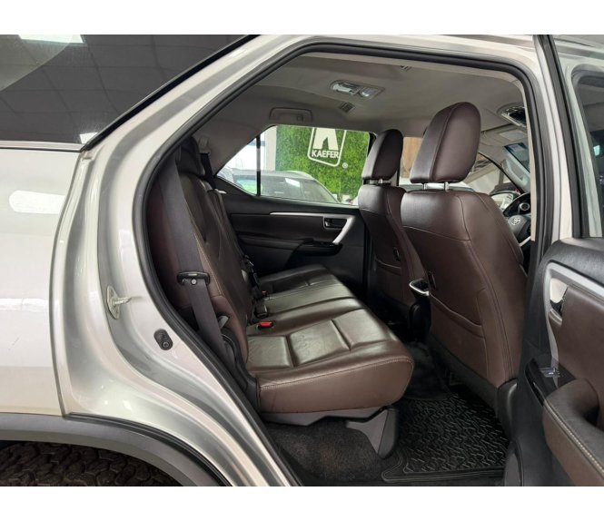  HILUX SW4 SRX 4X4 2.8 TDI 16V DIESEL AUT.