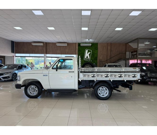  D20 CUSTOM CARROCERIA DE MADEIRA