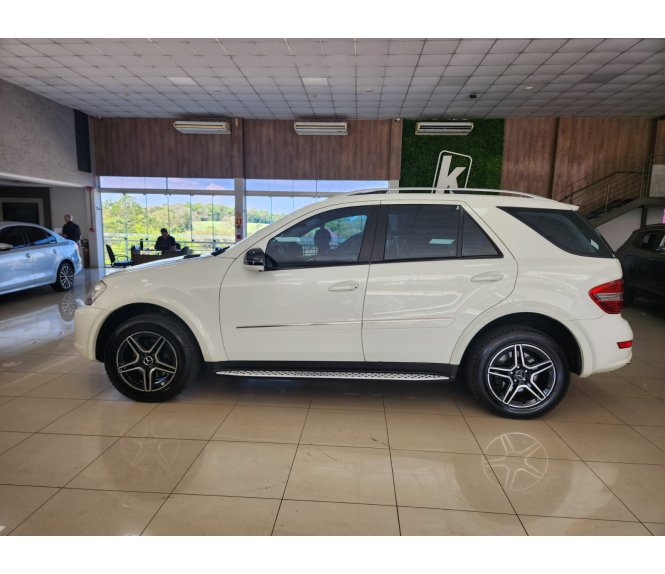  ML-350  3.0 V6 4X4 DIESEL