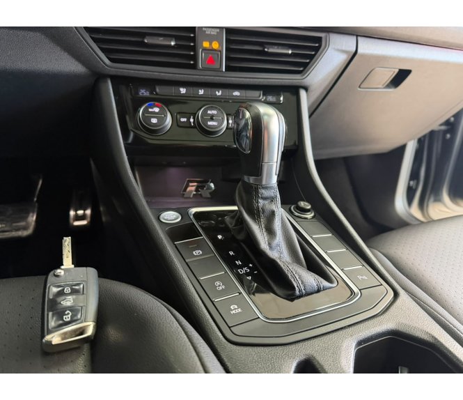  JETTA RLINE 1.4 TSI 