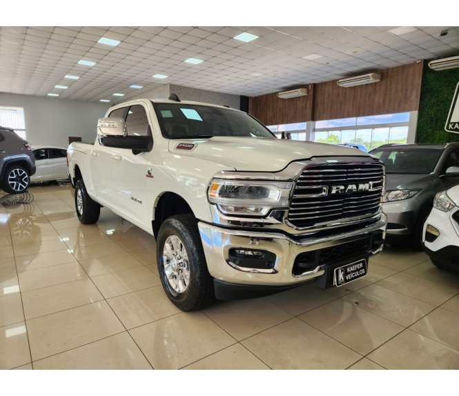  2500 LARAMIE 6.7 TDI CD 4X4 DIESEL 377cv