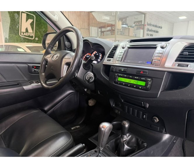  HILUX SRV Srv D4-d 4x4 3.0 Tdi Dies. AUT