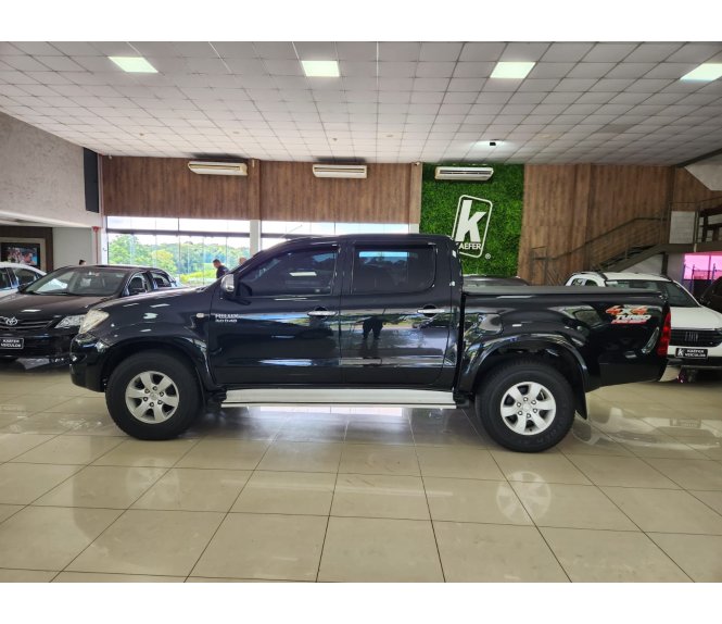  HILUX SRV Srv D4-d 4x4 3.0 Tdi Dies. AUT