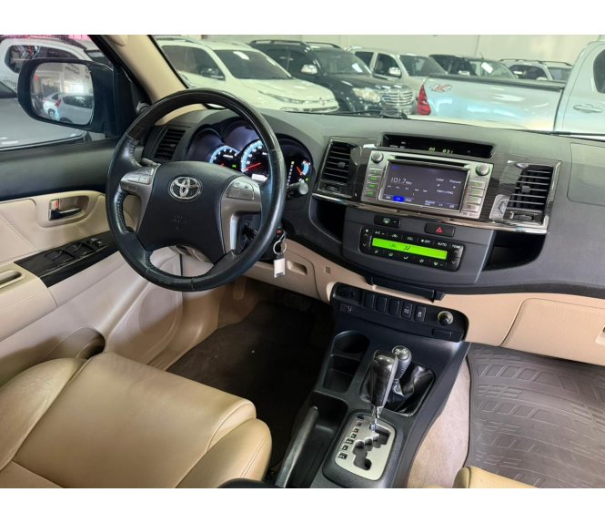  HILUX SW4 Sw4 Srv D4-d 4x4 3.0 Tdi Dies. Aut