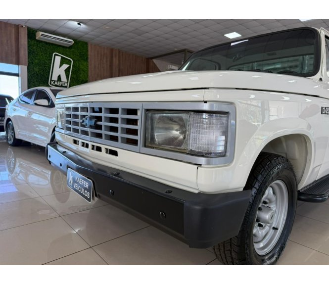  D20 CUSTOM CARROCERIA DE MADEIRA