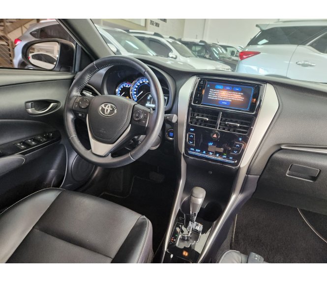  YARIS HATCH XLS CONNECT 1.5 AUT.