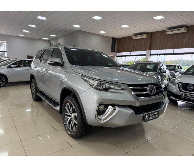  HILUX SW4 SRX 4X4 2.8 TDI 16V DIESEL AUT.