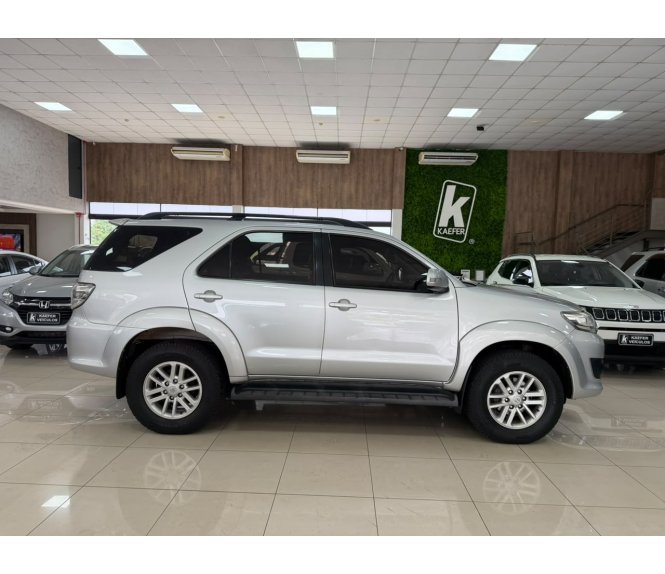  HILUX SW4 Sw4 Srv D4-d 4x4 3.0 Tdi Dies. Aut