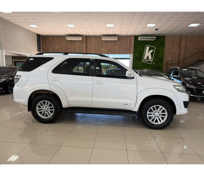  HILUX SW4 Sw4 Srv D4-d 4x4 3.0 Tdi Dies. Aut