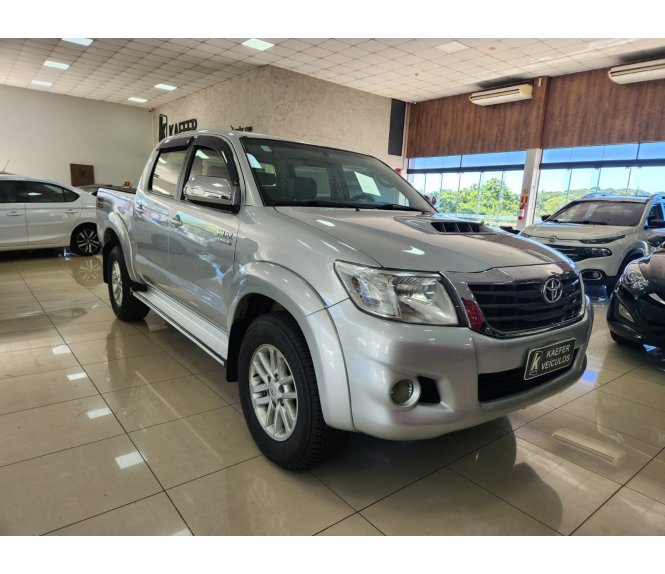  HILUX SRV Srv D4-d 4x4 3.0 Tdi Dies. AUT