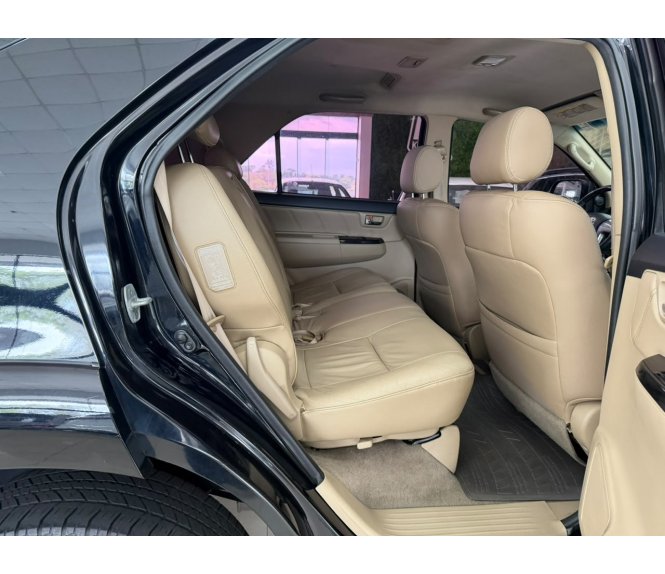  HILUX SW4 Srv D4-d 4x4 3.0 Tdi Dies. AUT